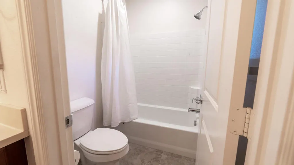 570 Calle Vibrante, Palm Desert, California 92211 home-pic-23